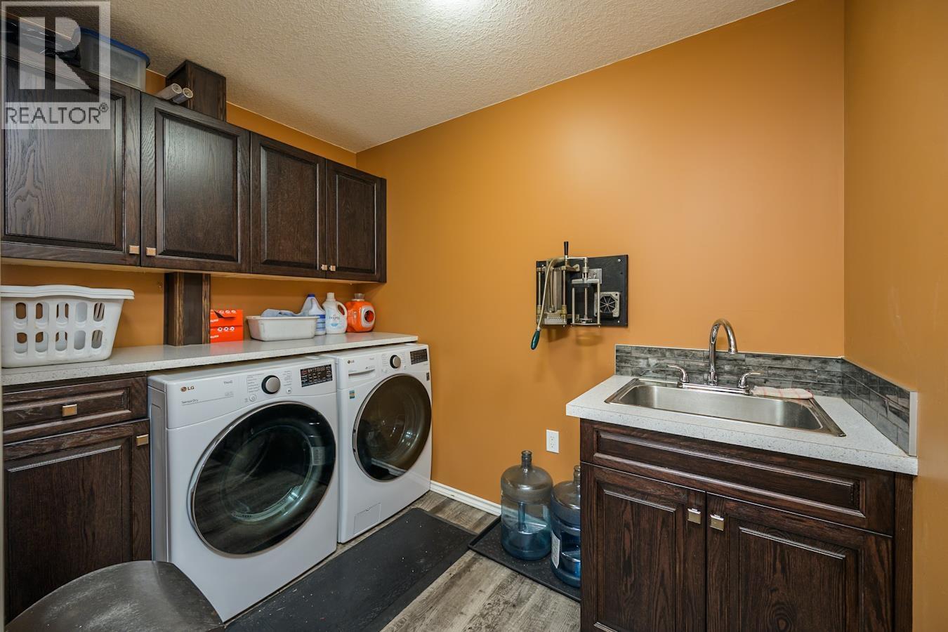 4438 Hanet Road Property Photo 29