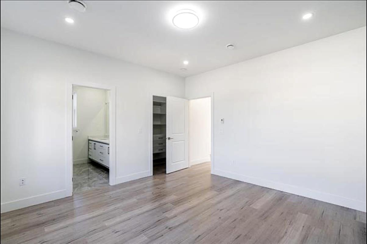6258 147b Street Property Photo 19
