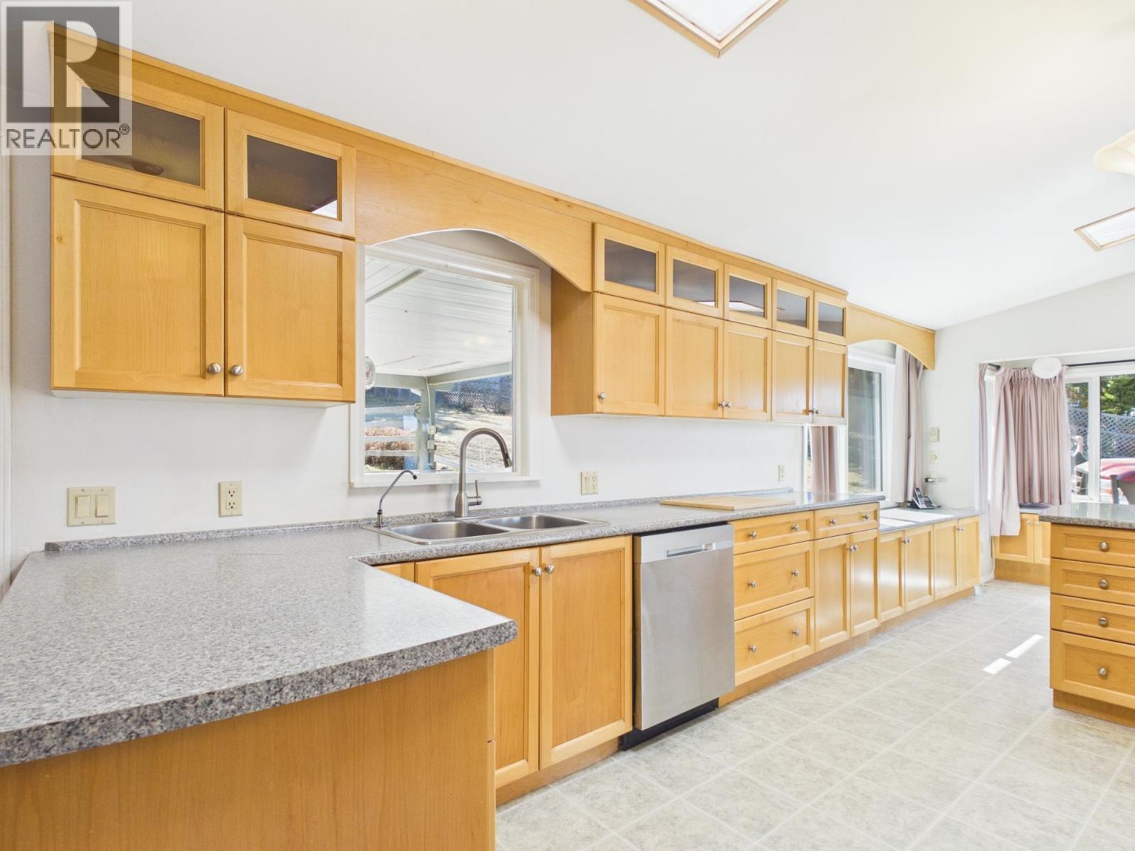 6231 Lynes Creek Road Property Photo 8