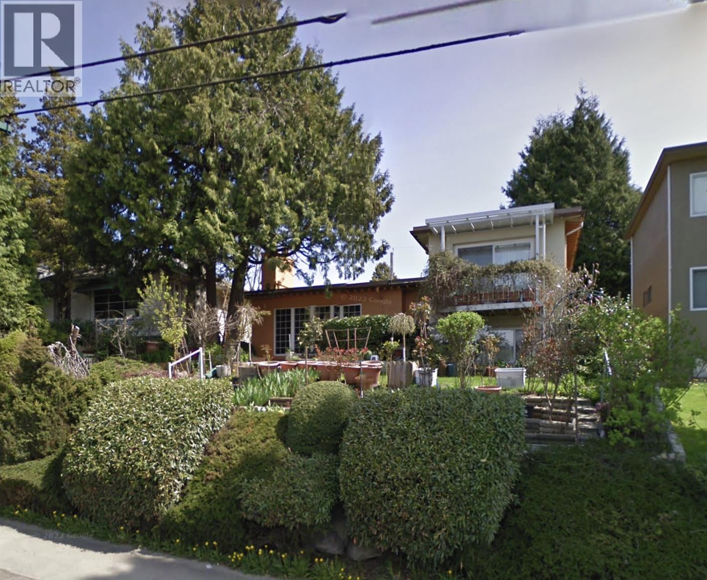 7664 GRANVILLE STREET Property Photo 1