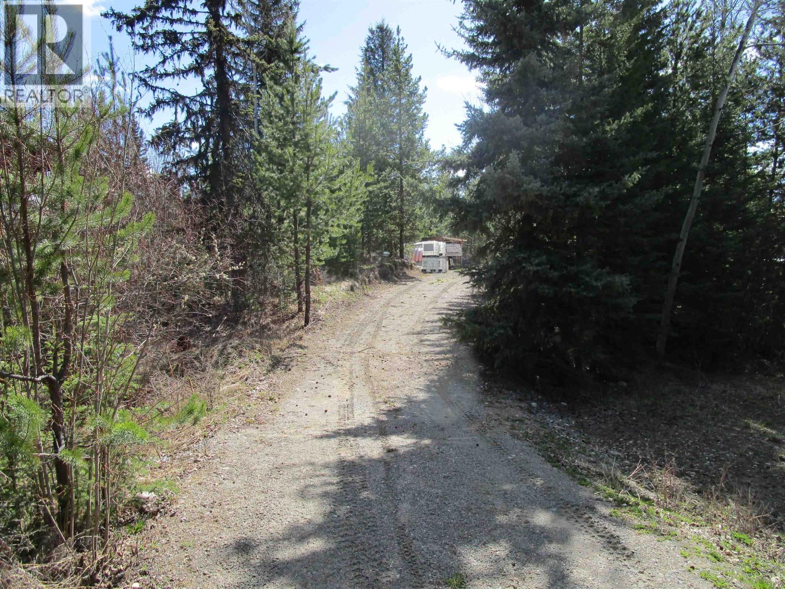 7518 Gauthier Road Property Photo 5