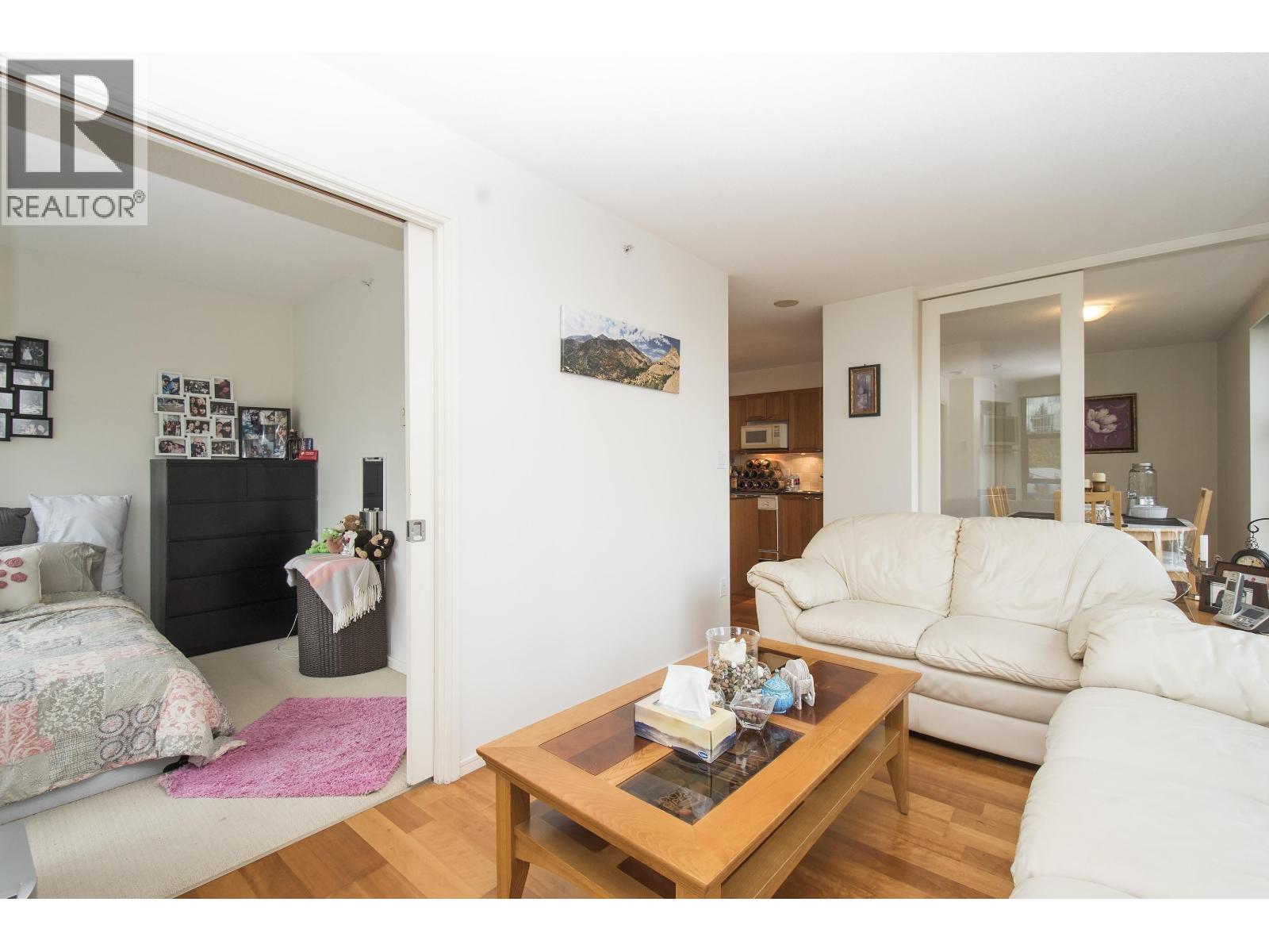 307 1723 Alberni Street Property Photo 13