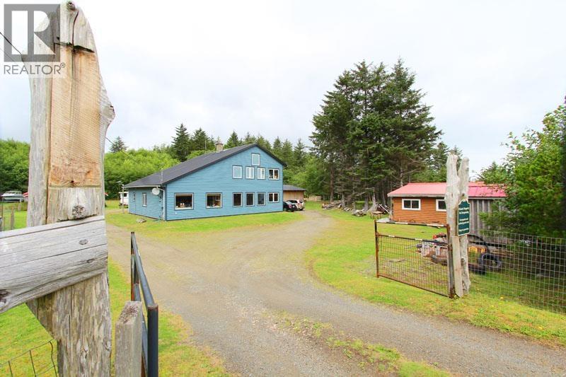 31757 16 Highway Property Photo 2