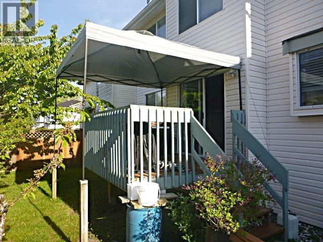 22271 Mclean Avenue Property Photo 5