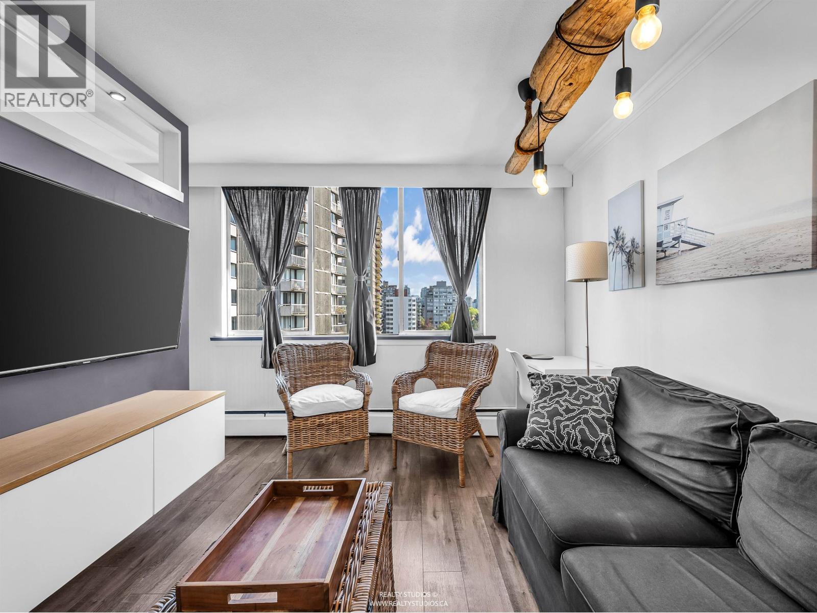 1205 1250 Burnaby Street Property Photo 10