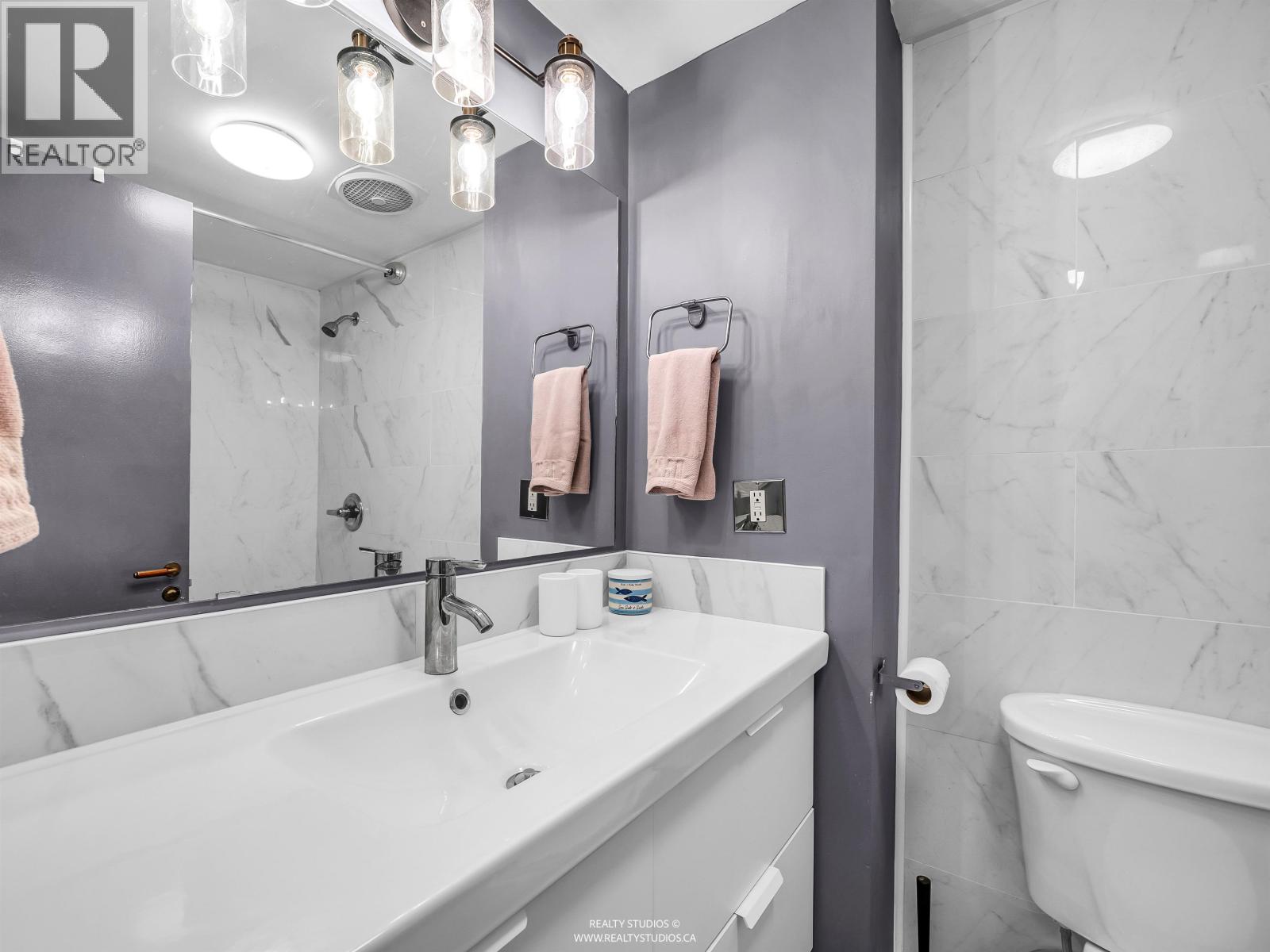 1205 1250 Burnaby Street Property Photo 17
