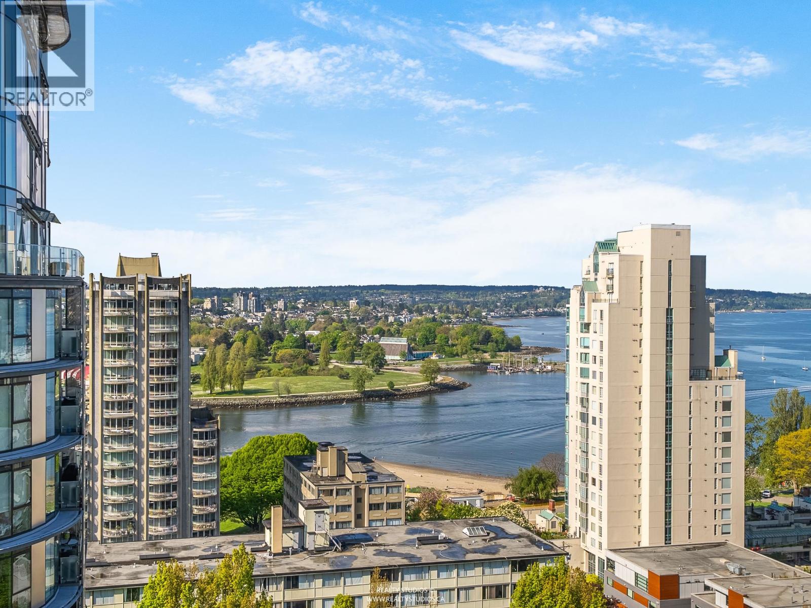 501 1250 BURNABY STREET Property Photo 1
