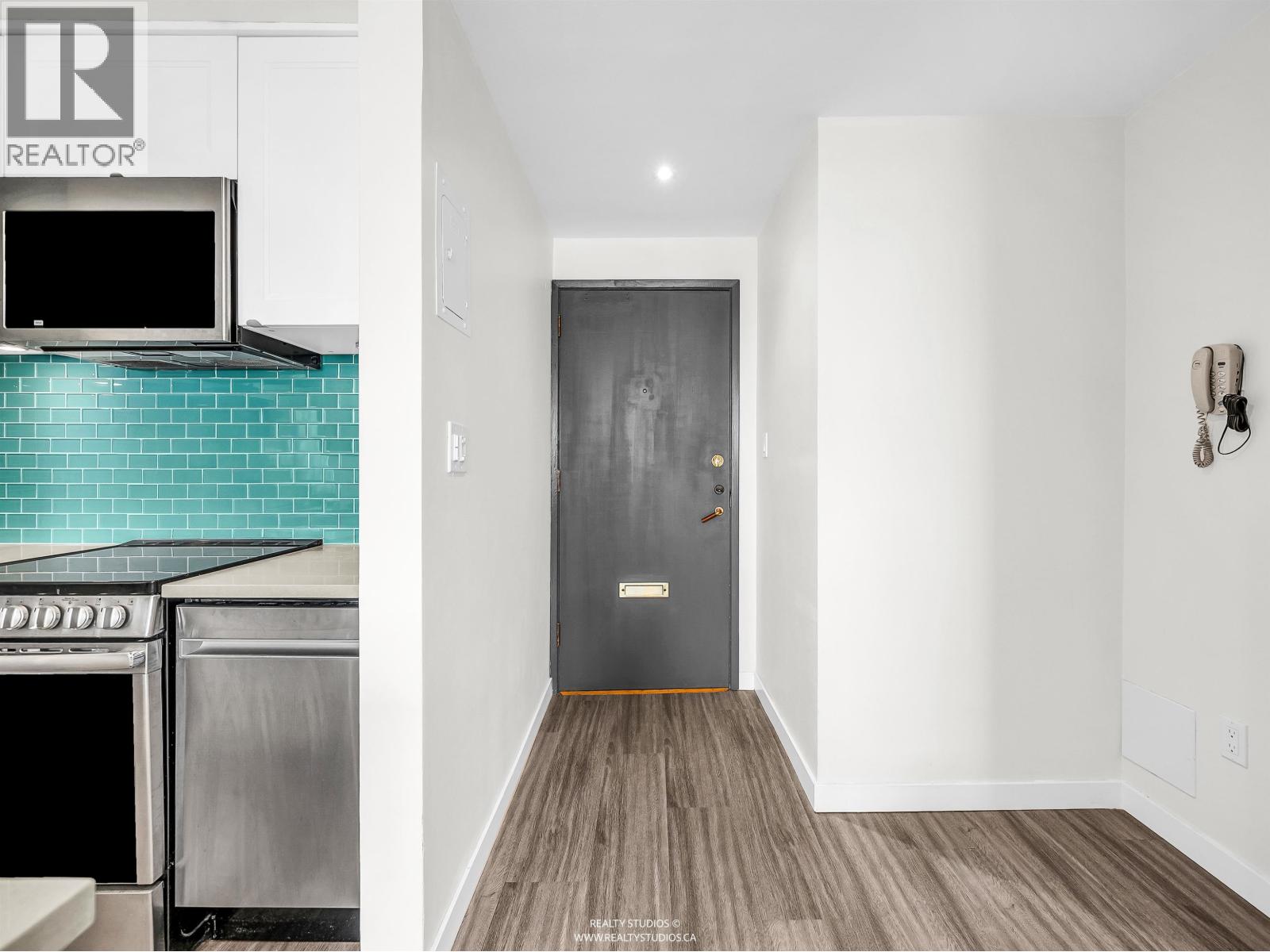 501 1250 Burnaby Street Property Photo 8