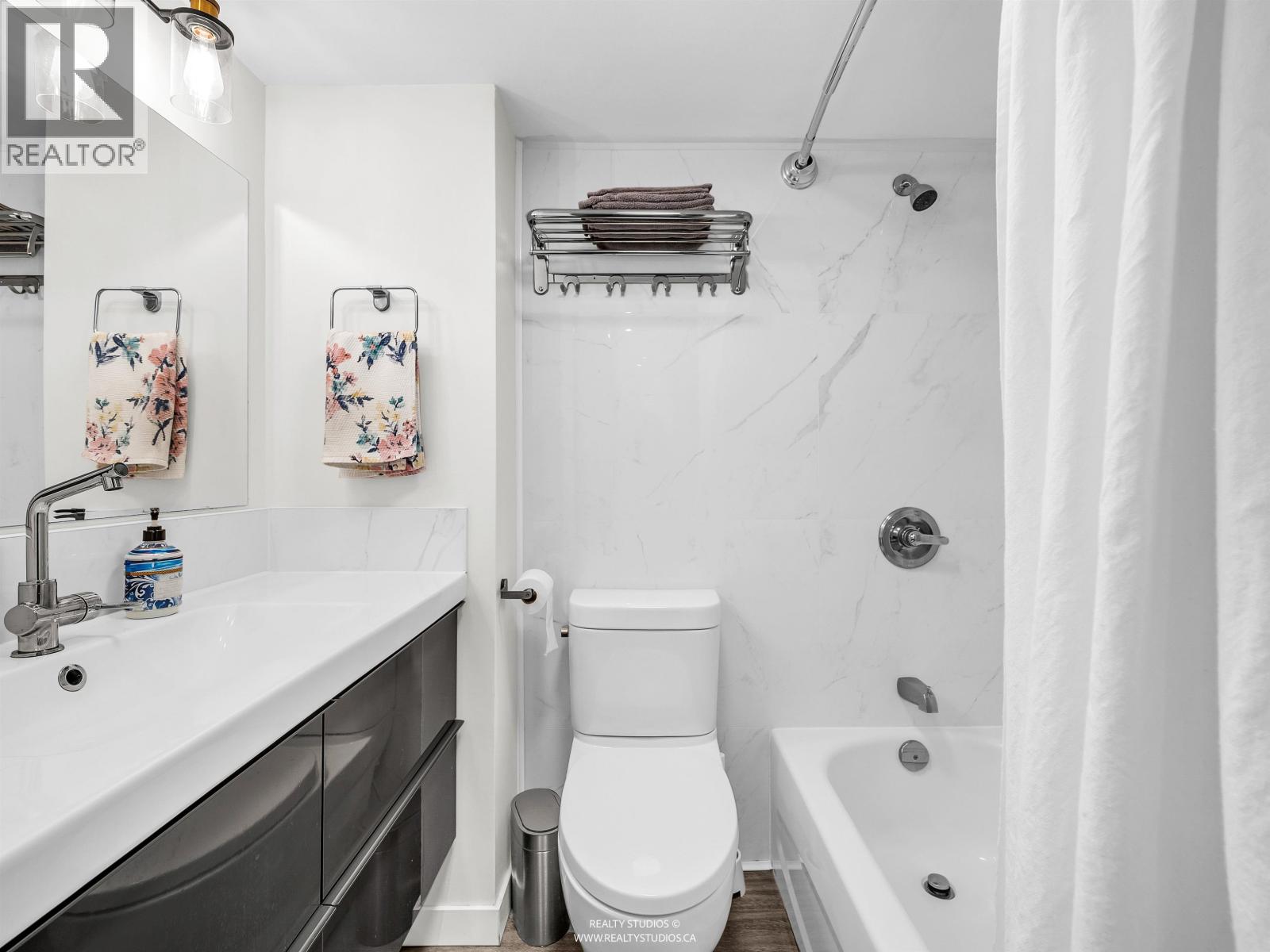 501 1250 Burnaby Street Property Photo 21