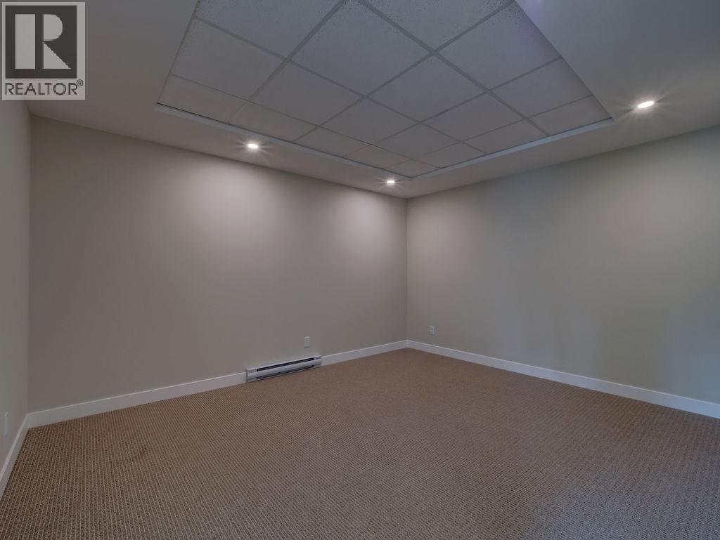 1051 Celia Crescent Property Photo 30