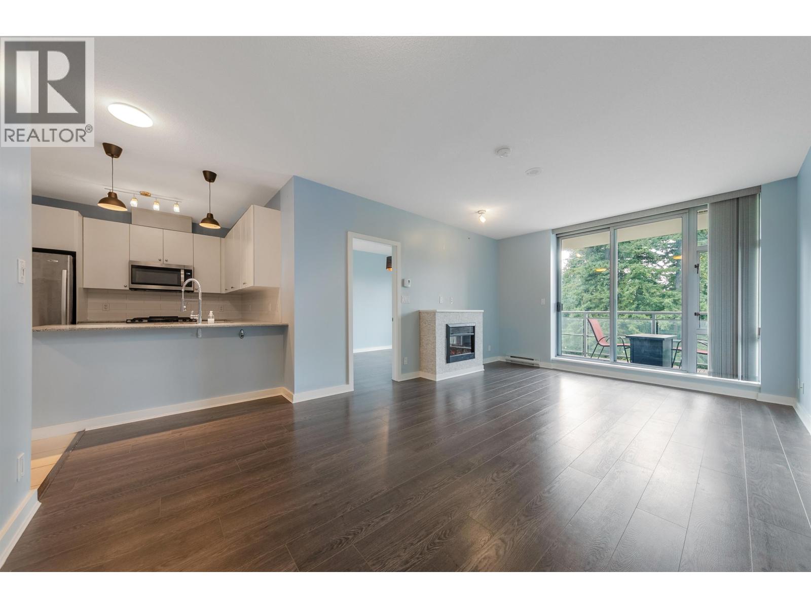 1007 280 Ross Drive Property Photo 1