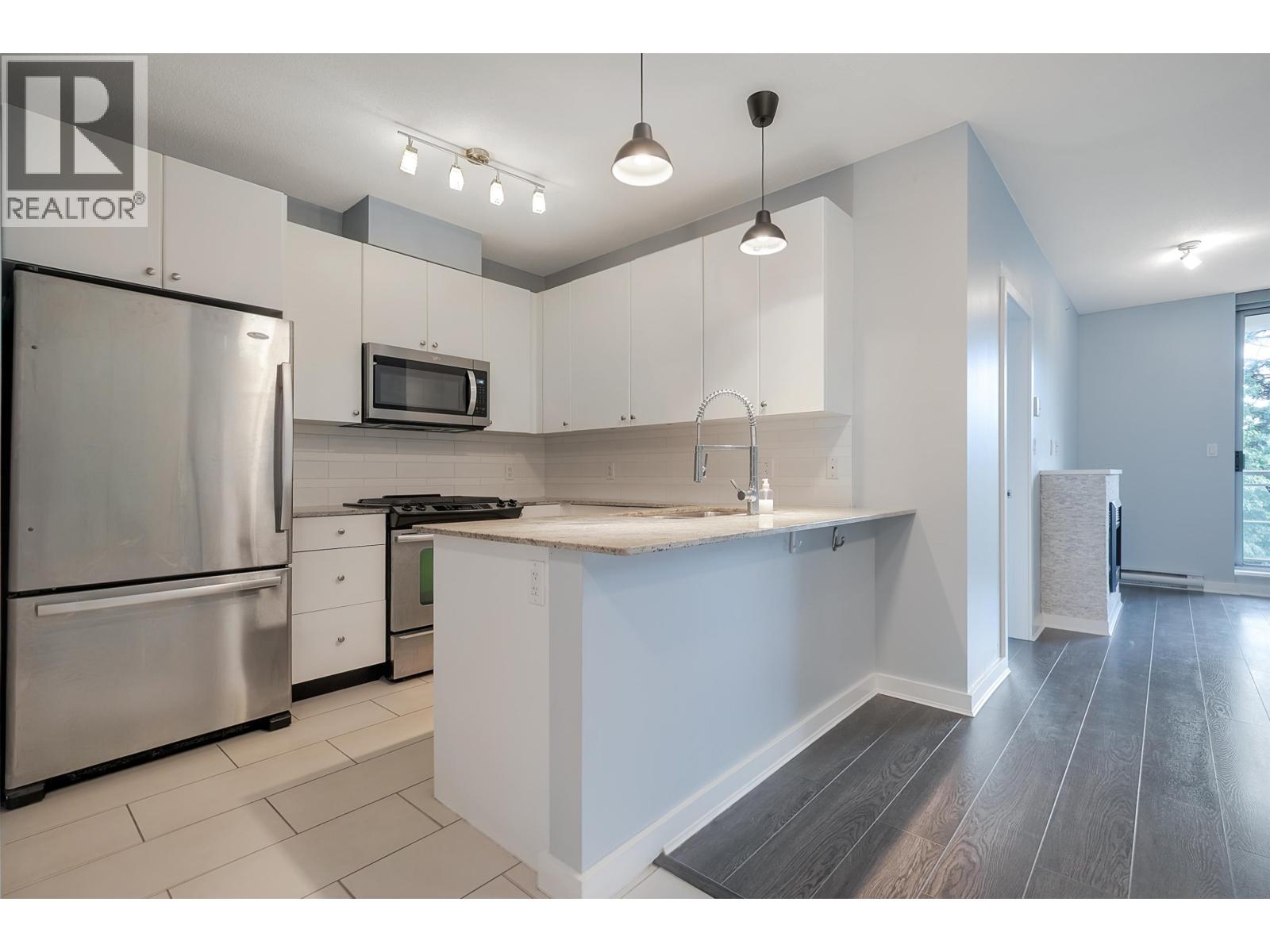 1007 280 Ross Drive Property Photo 4