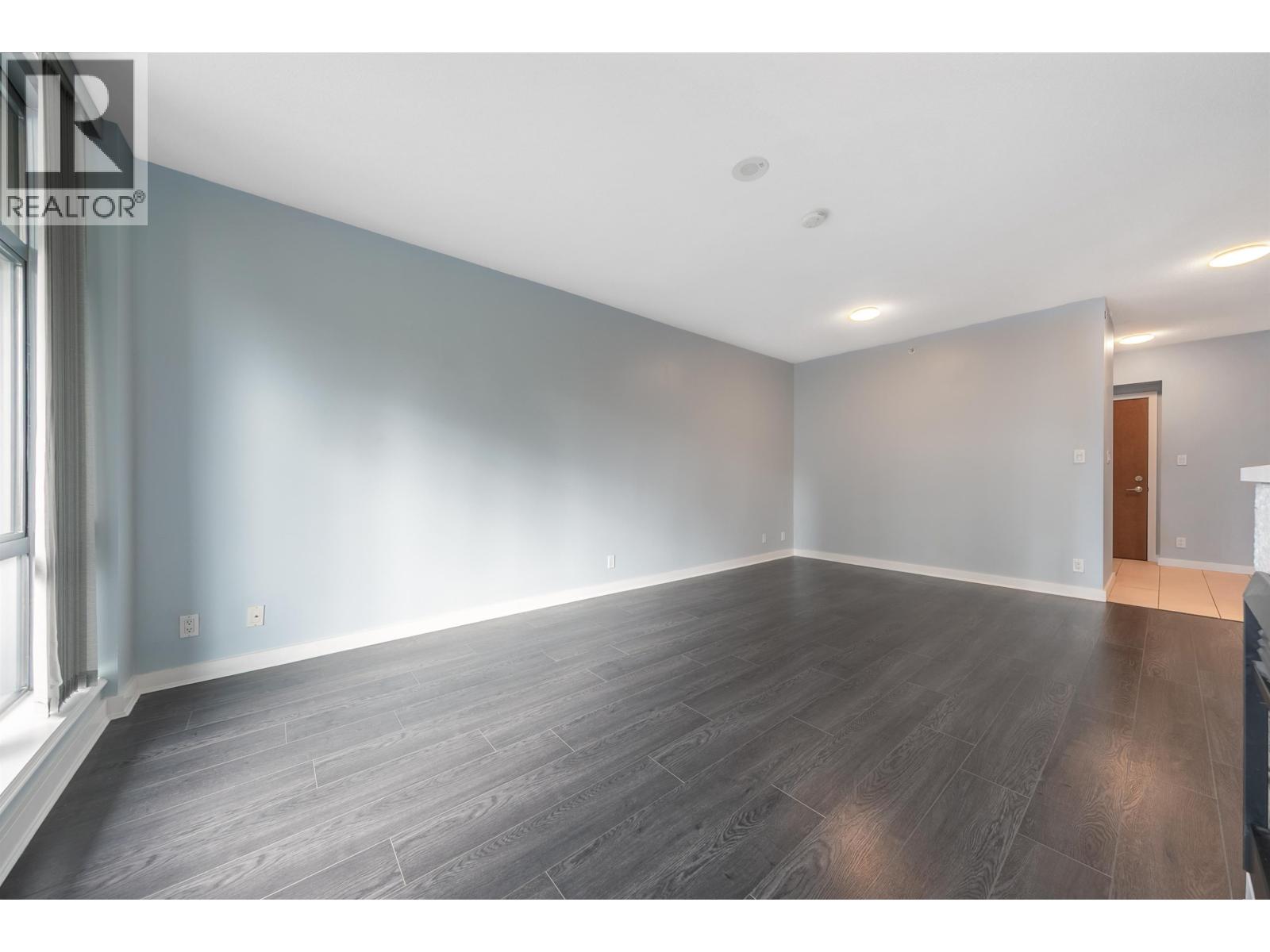 1007 280 Ross Drive Property Photo 11