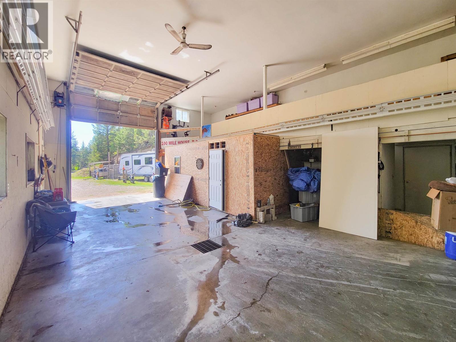 5612 Canim-hendrix Lake Road Property Photo 38