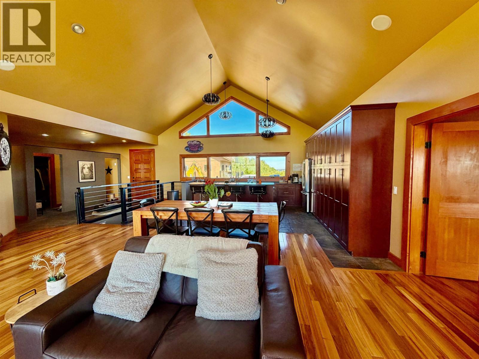 14154 Smith Road Property Photo 12