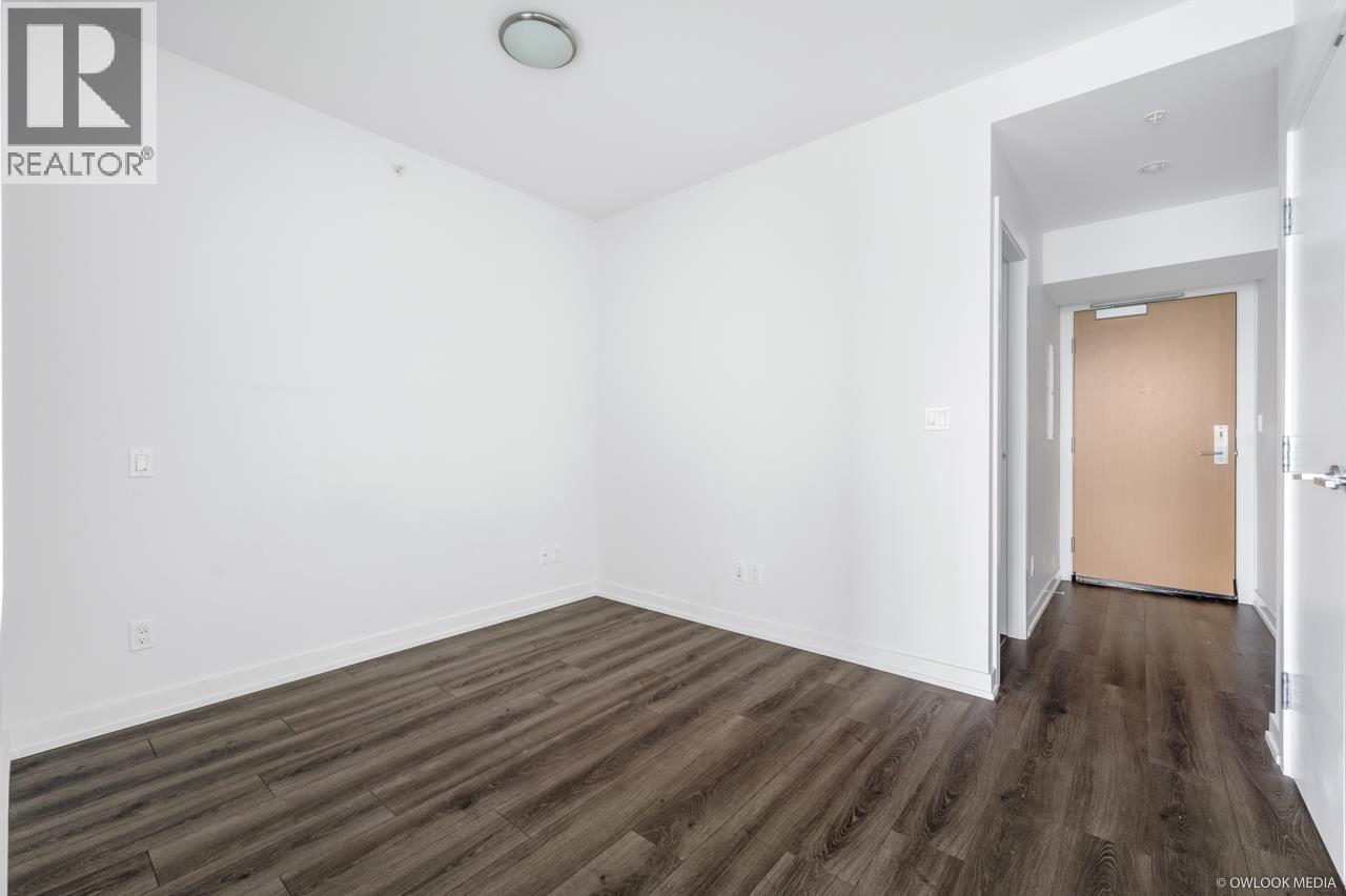 2906 4688 Kingsway Property Photo 5