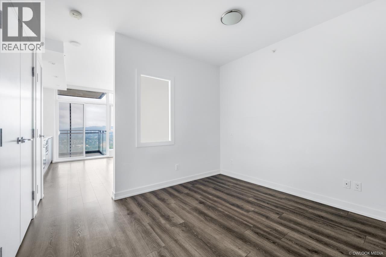 2906 4688 Kingsway Property Photo 6