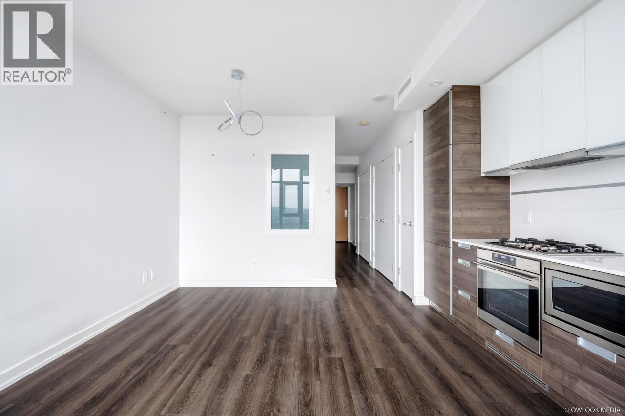 2906 4688 Kingsway Property Photo 12