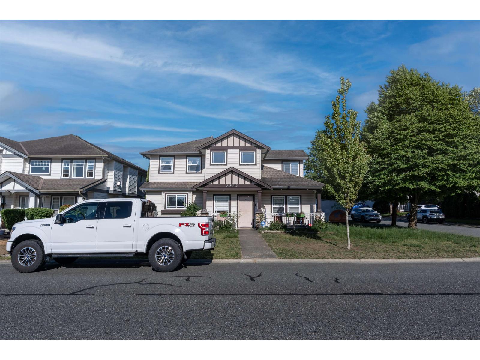 8364 Harris Street Property Photo 2