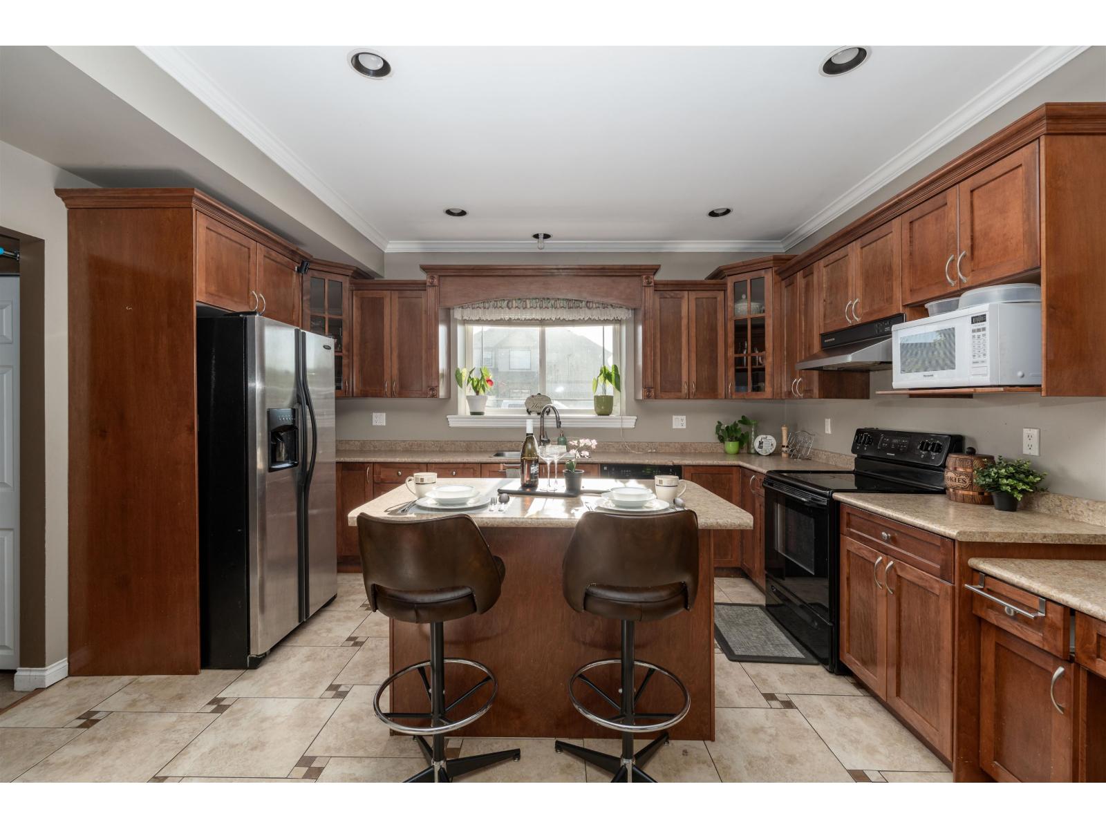 8364 Harris Street Property Photo 14