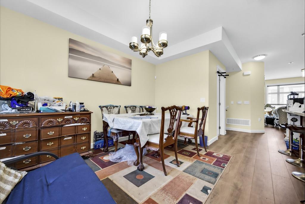 9 8567 204 Street Property Photo 4