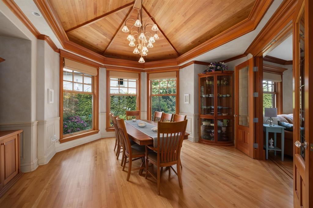 3122 136 Street Property Photo 14
