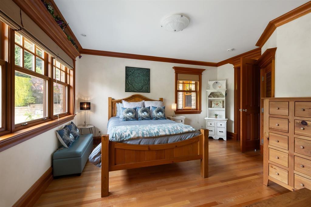 3122 136 Street Property Photo 23