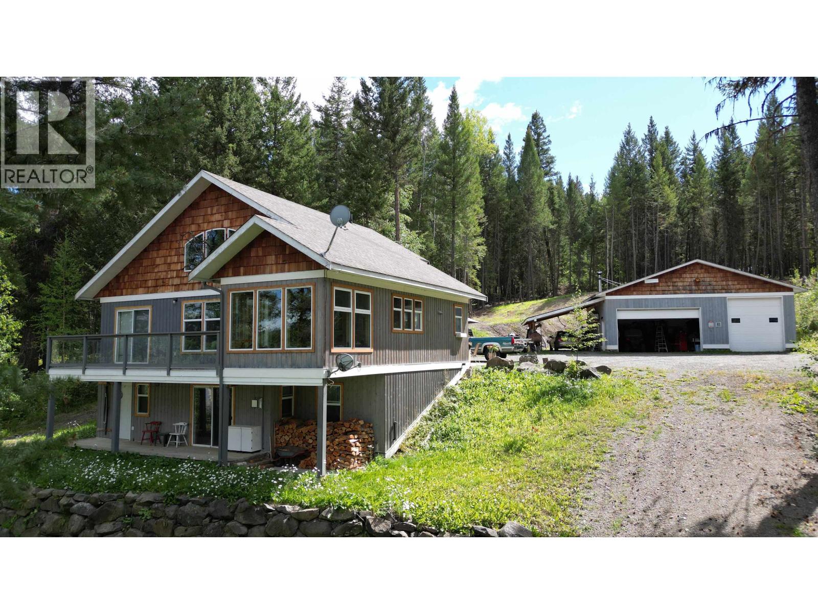 6513 Monette Road Property Photo 4