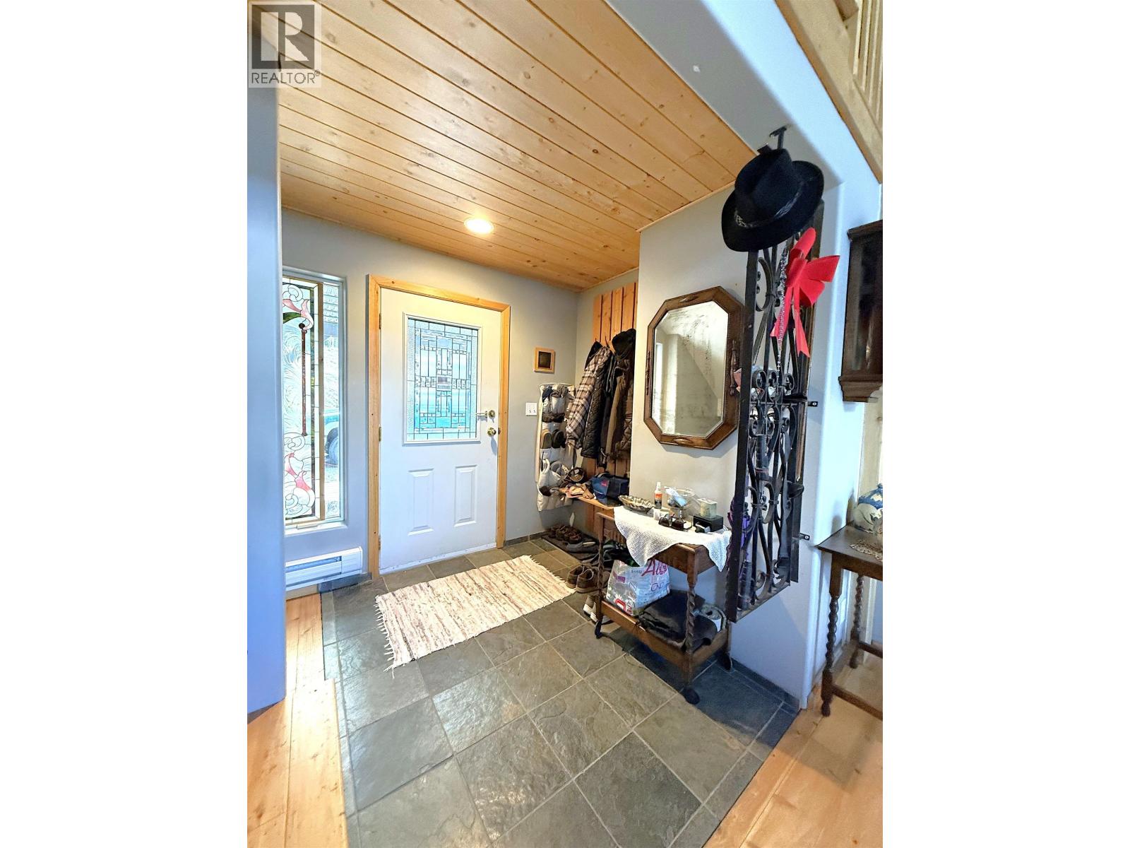 6513 Monette Road Property Photo 16