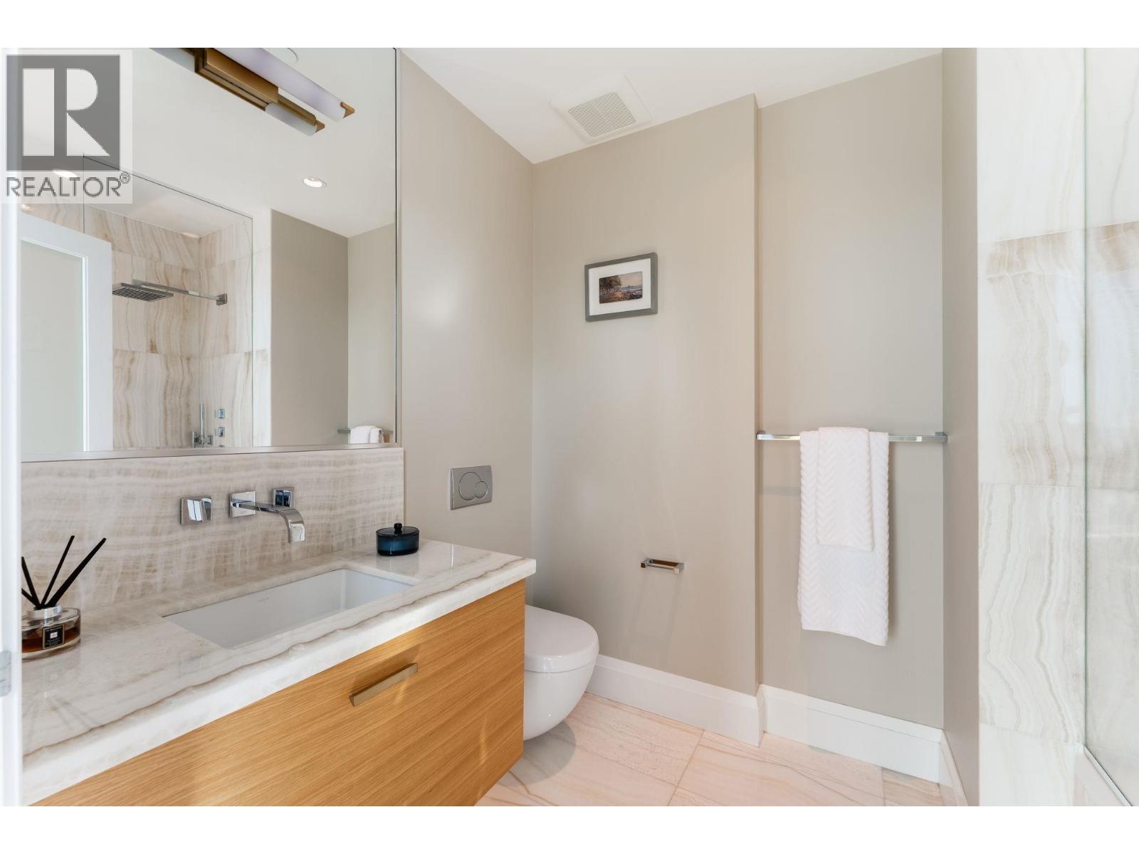 Ph3101 277 Thurlow Street Property Photo 25
