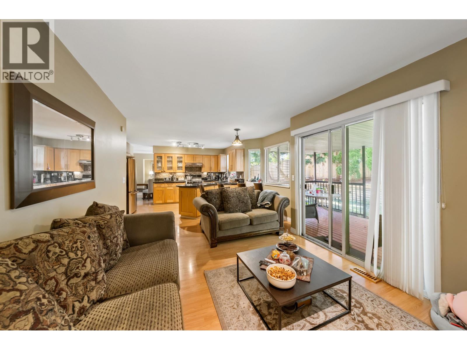 1410 Mountainview Court Property Photo 7