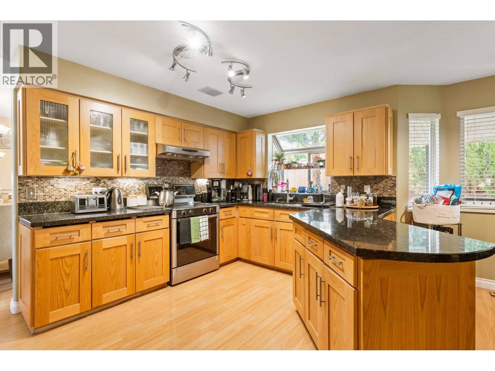 1410 Mountainview Court Property Photo 10