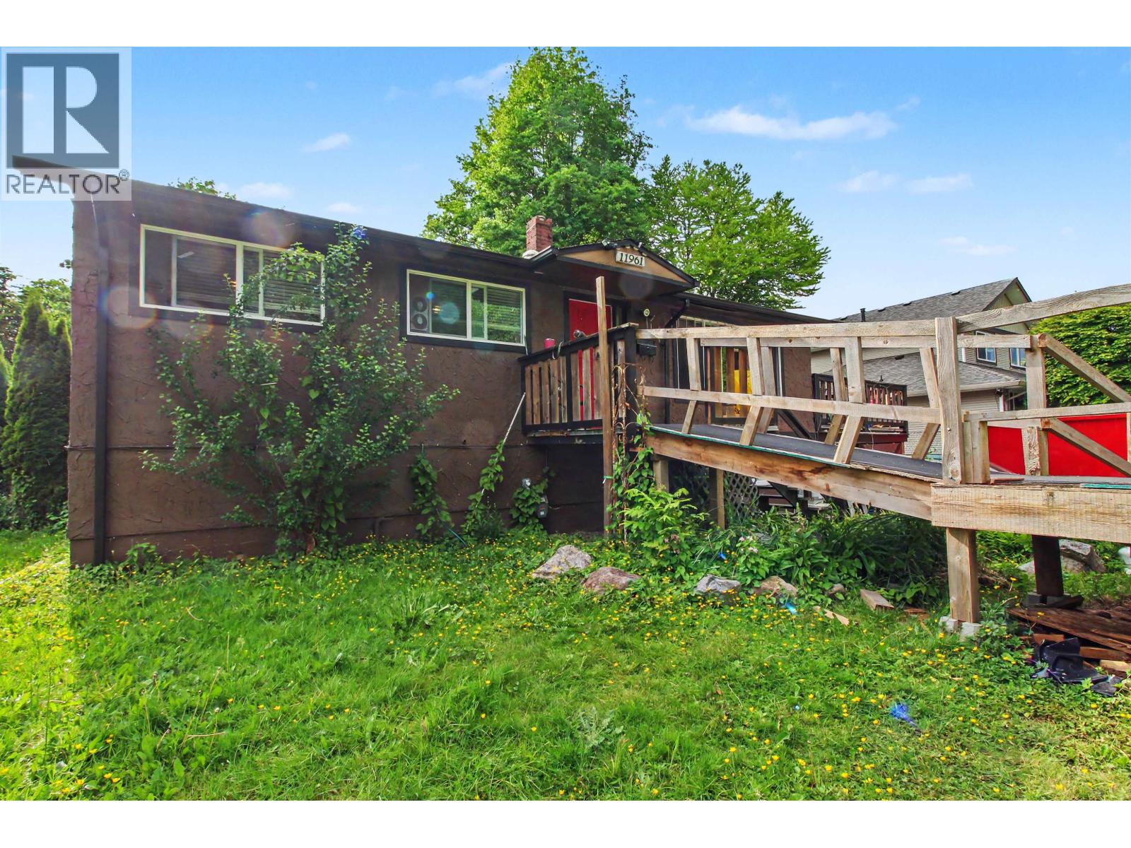 11961 248 Street Property Photo 7