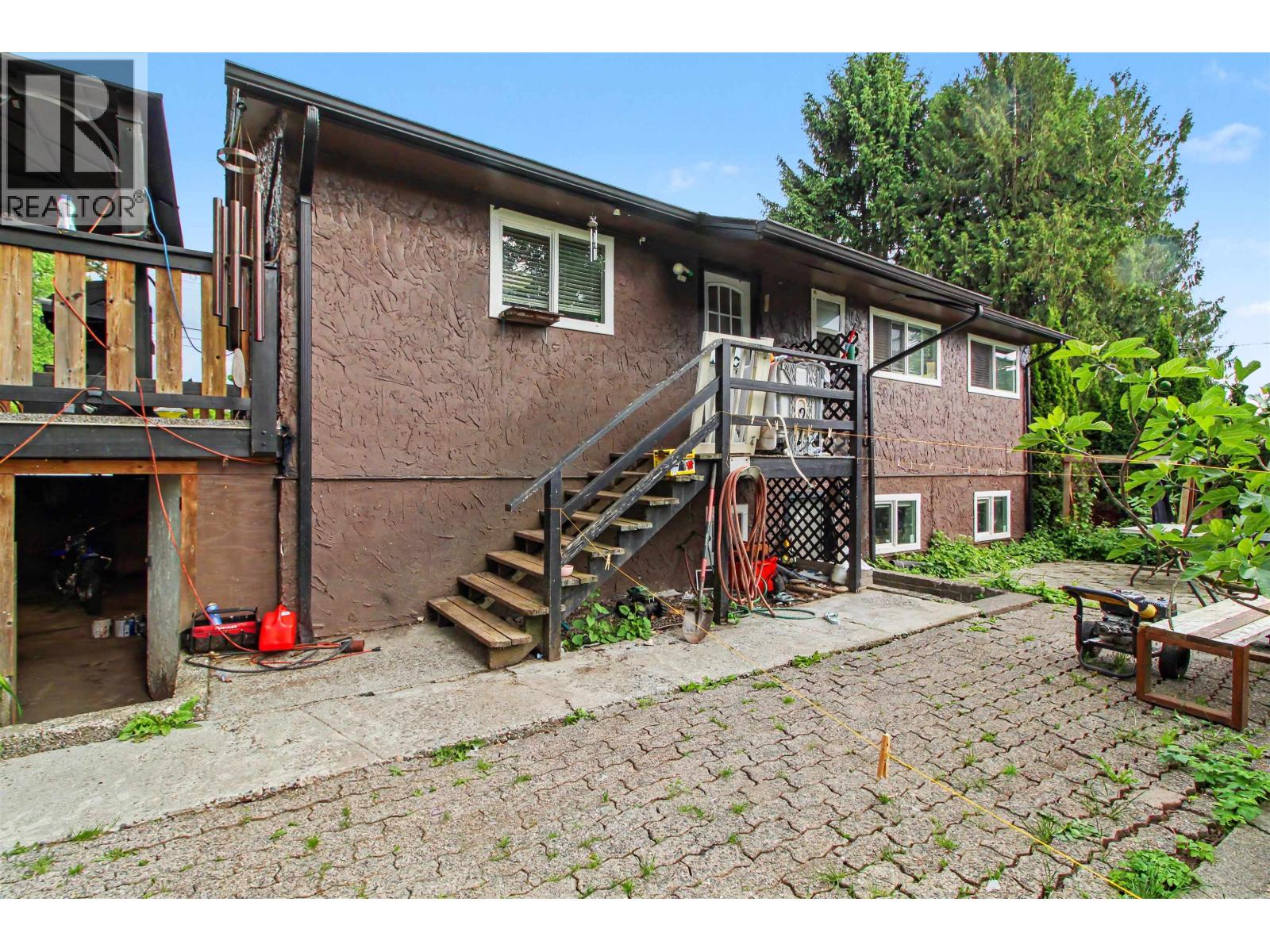 11961 248 Street Property Photo 10