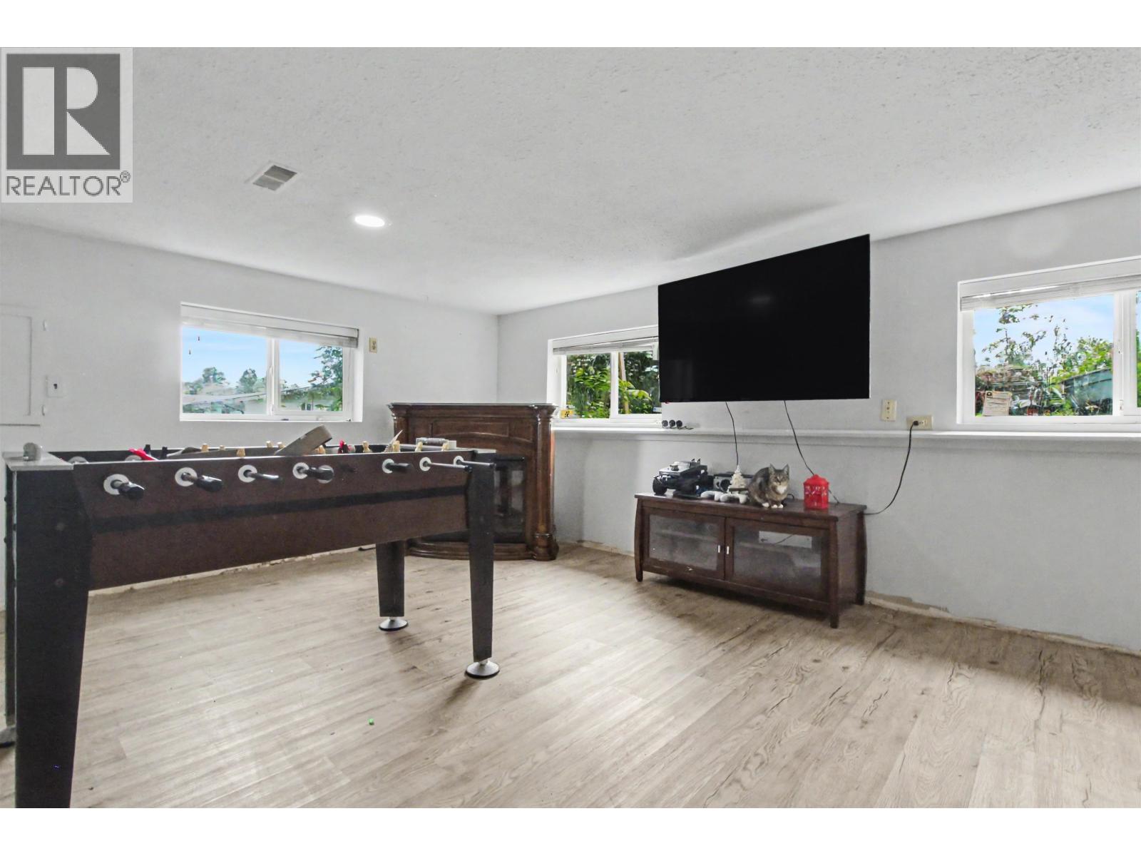 11961 248 Street Property Photo 31