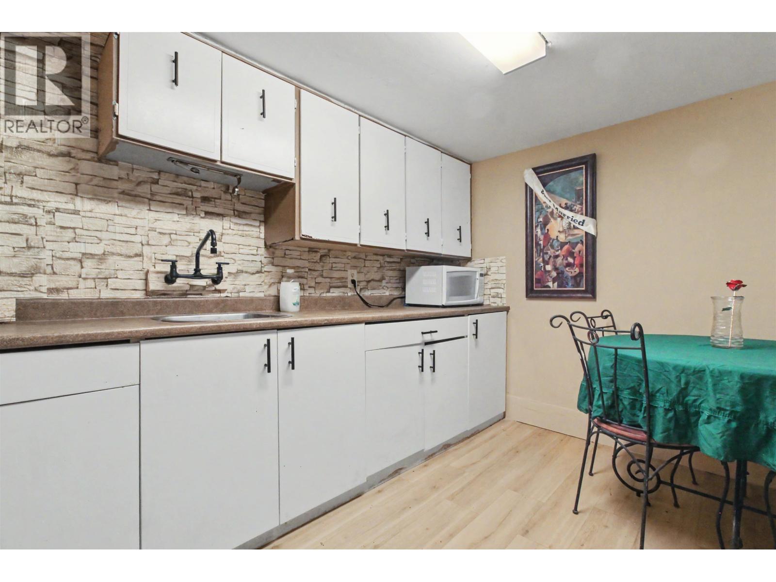 11961 248 Street Property Photo 32