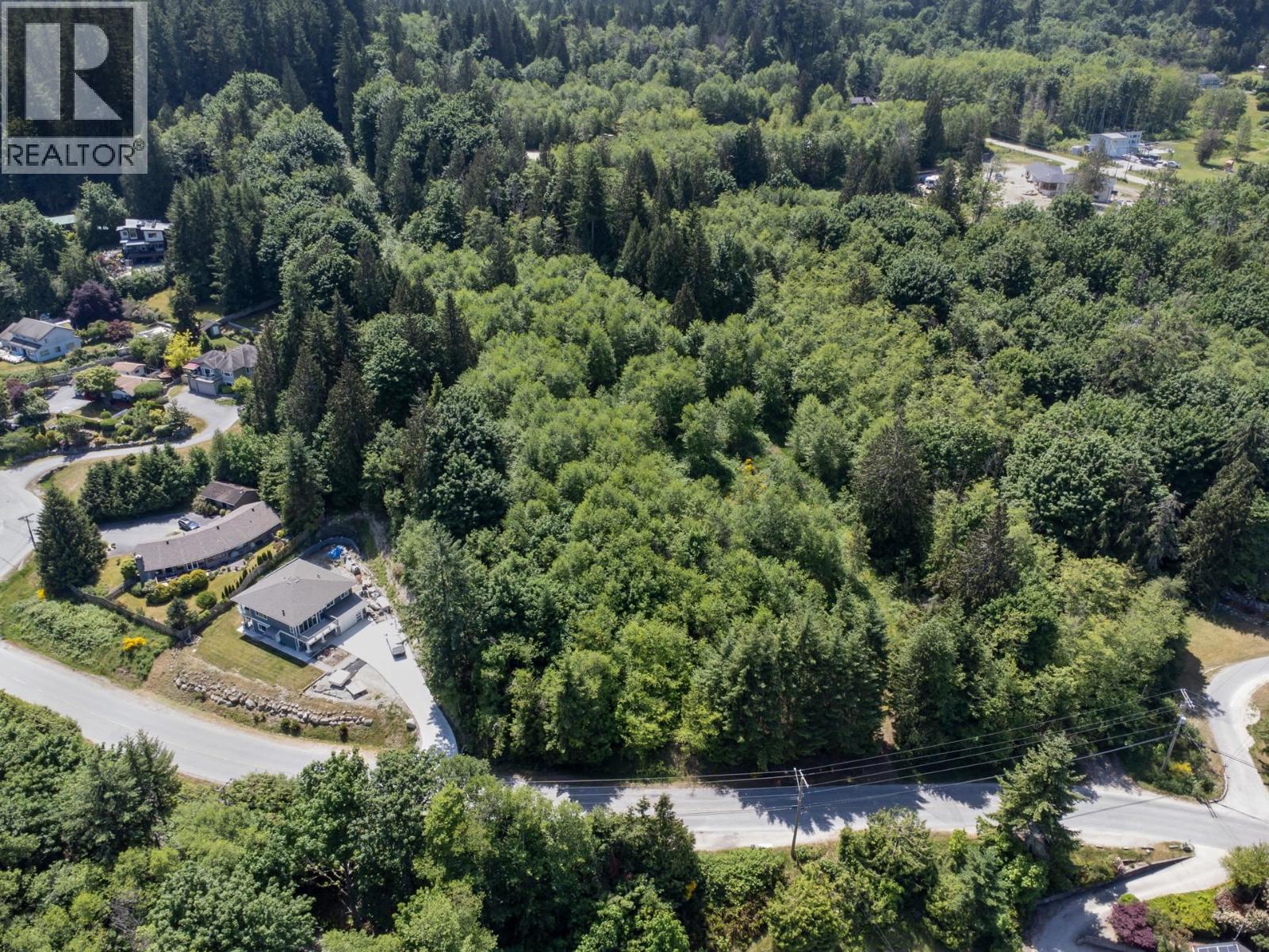 Lot 15 N Gale Avenue Property Photo 5