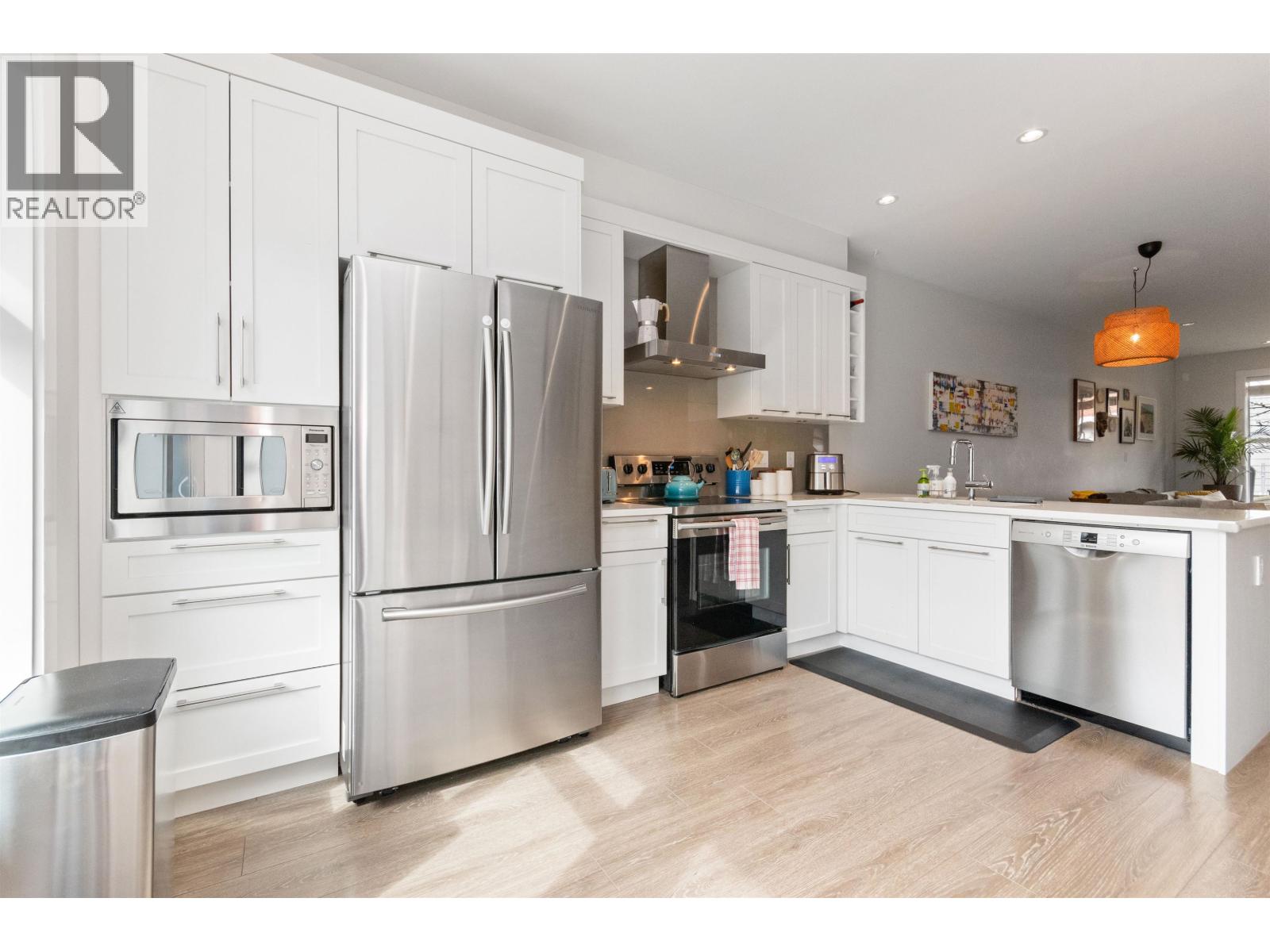 40 13260 236 Street Property Photo 11