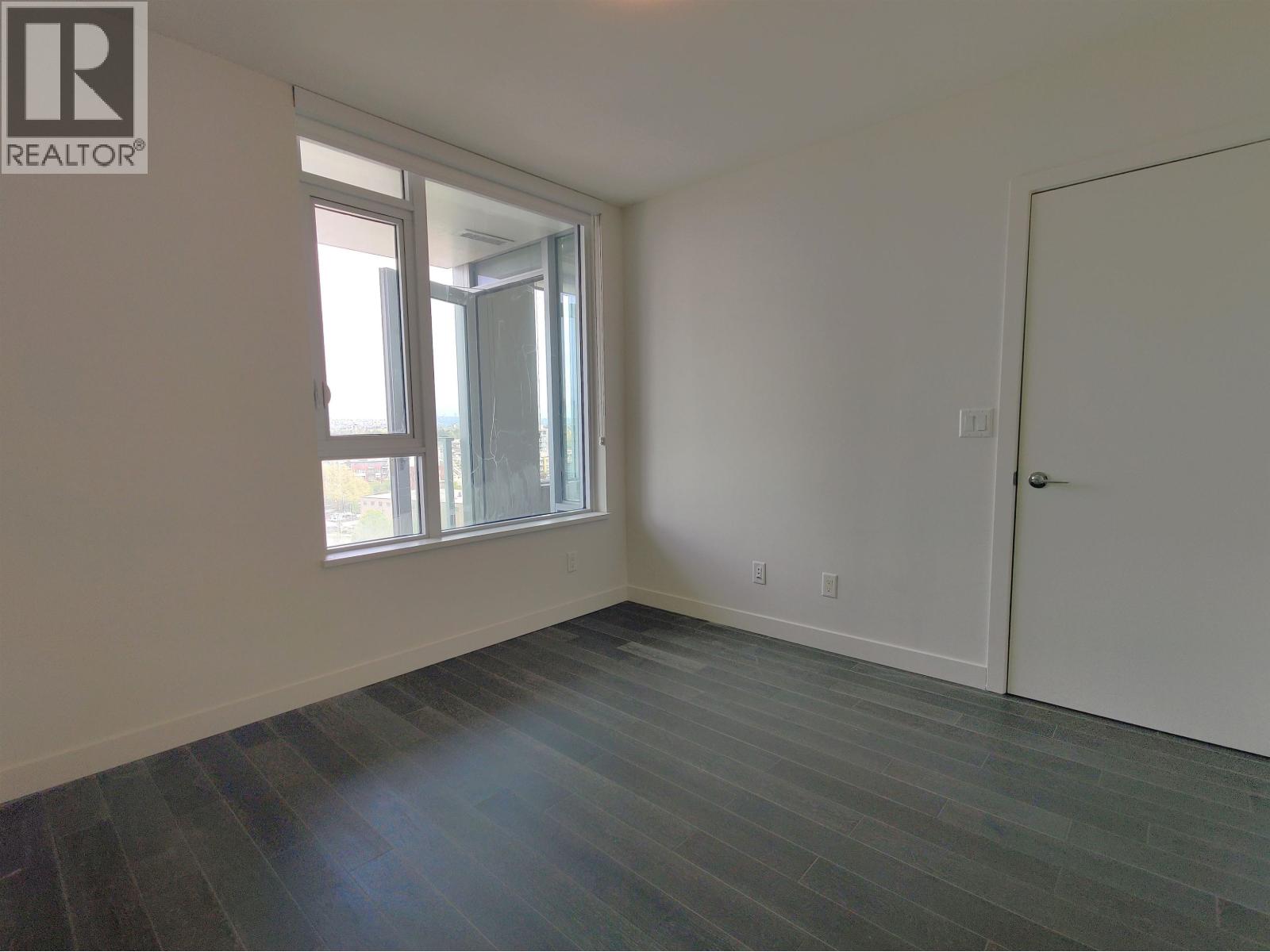 1607 7468 Lansdowne Road Property Photo 25