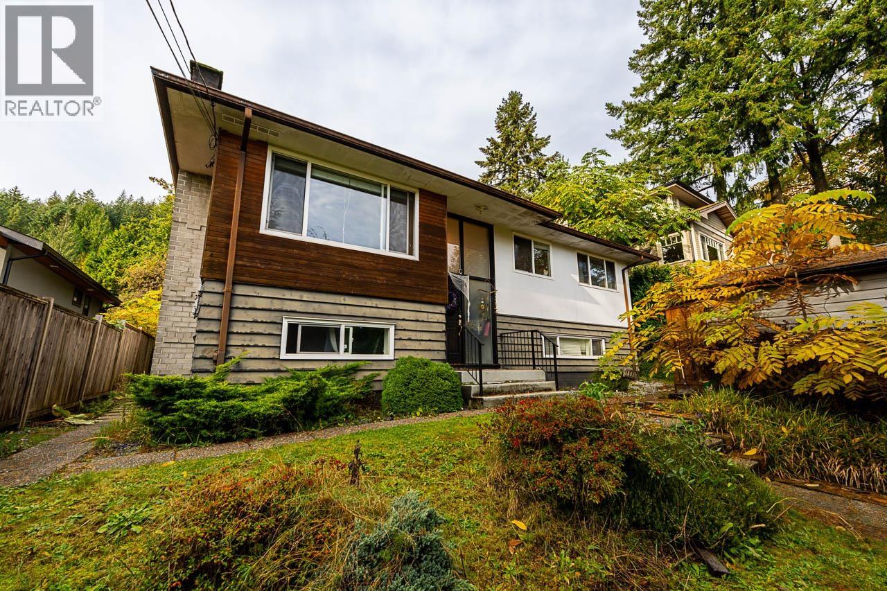 4377 Mountain Highway Property Photo 2