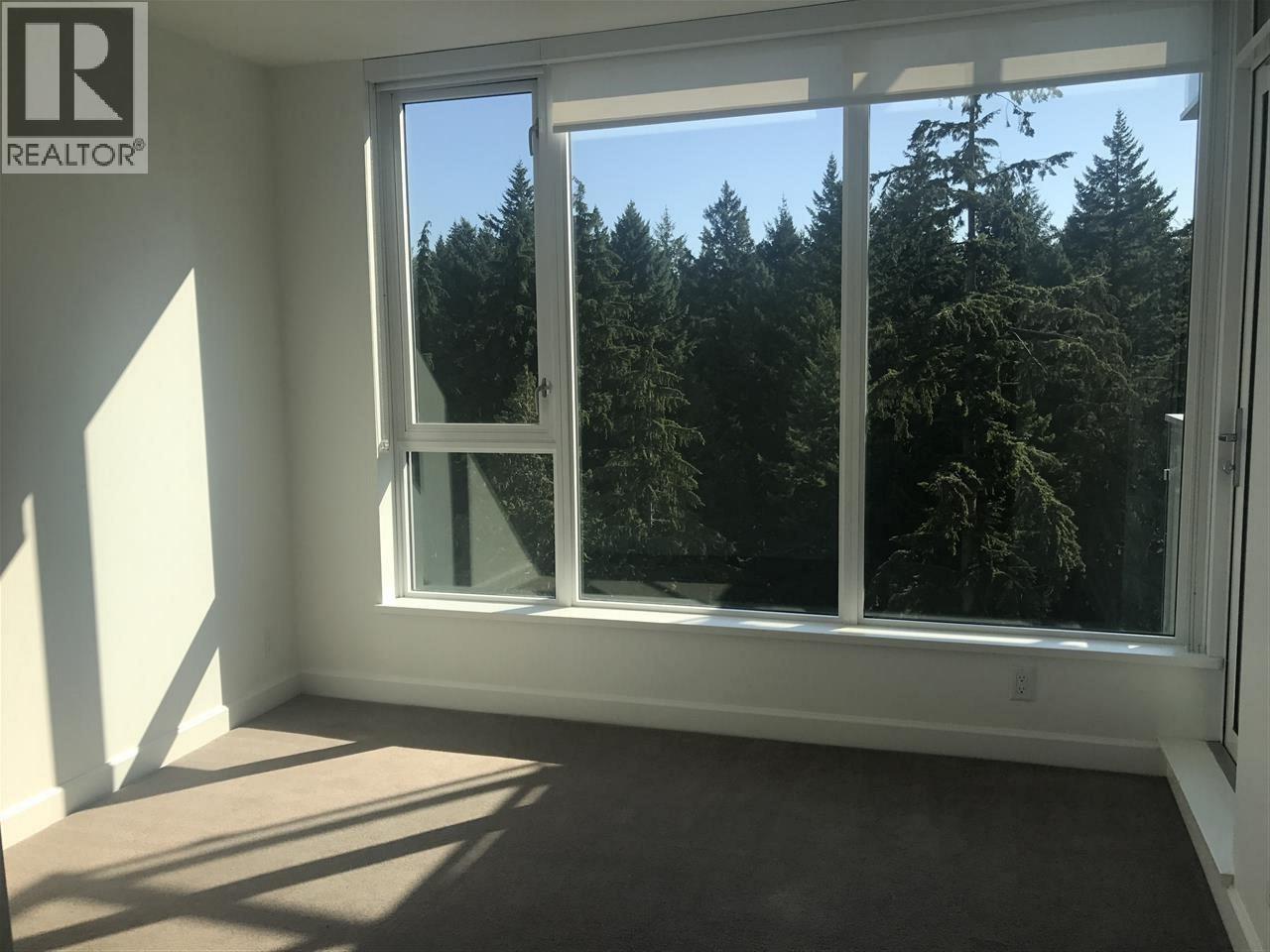 1907 3355 Binning Road Property Photo 11
