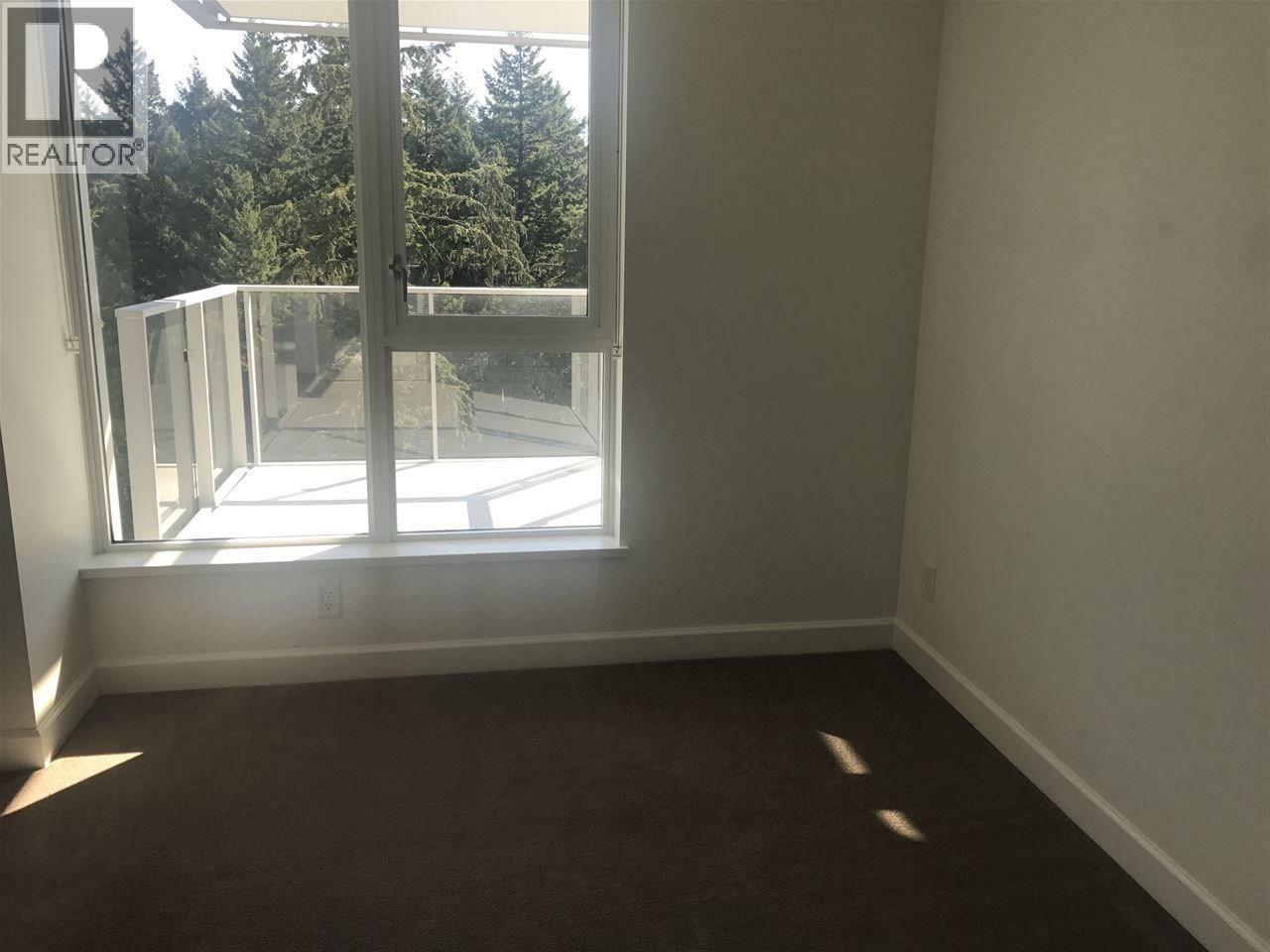 1907 3355 Binning Road Property Photo 15