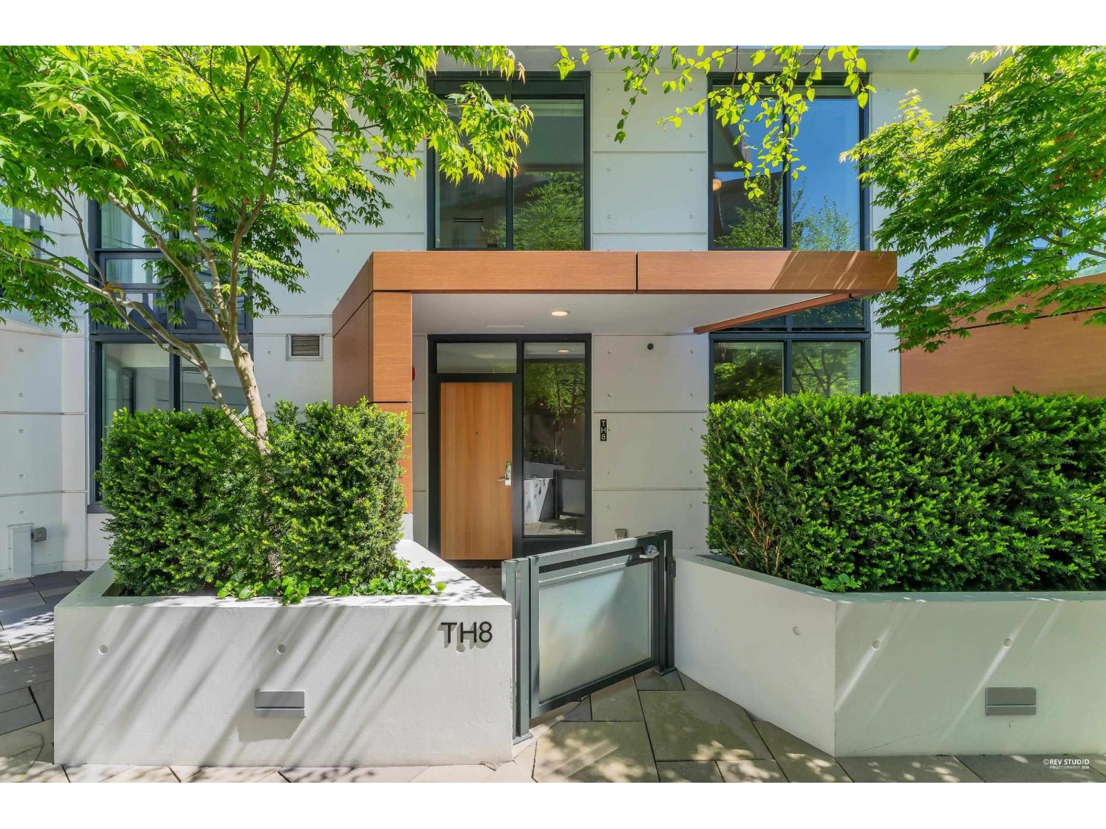 Th8 1439 George Street Property Photo 24
