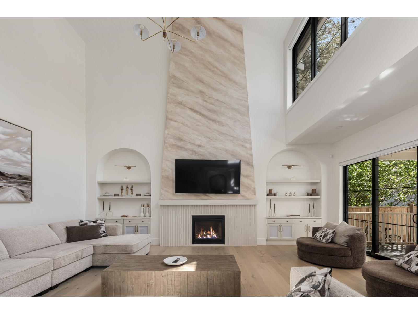 4121 205a Street Property Photo 15