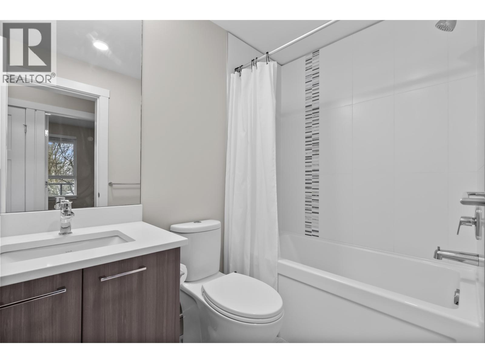 213 4690 Hawk Lane Property Photo 13