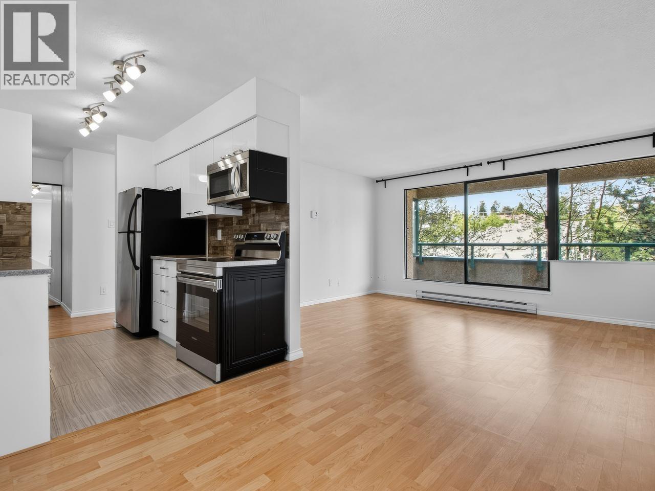 704 1026 Queens Avenue Property Photo 13