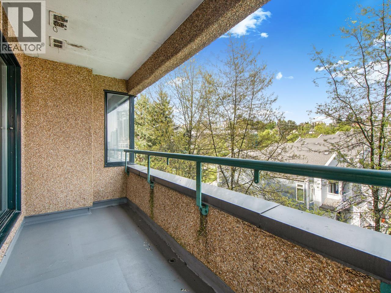 704 1026 Queens Avenue Property Photo 24