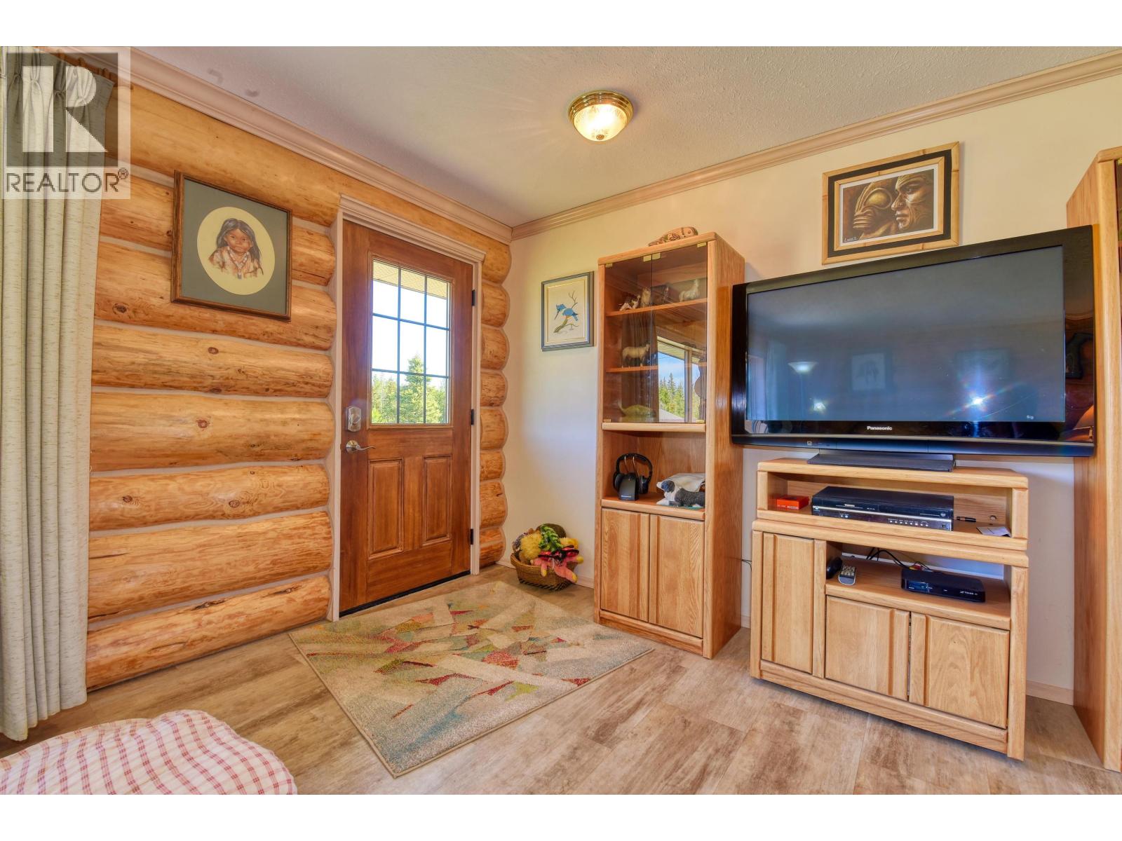3574 Spokin Lake Road Property Photo 5