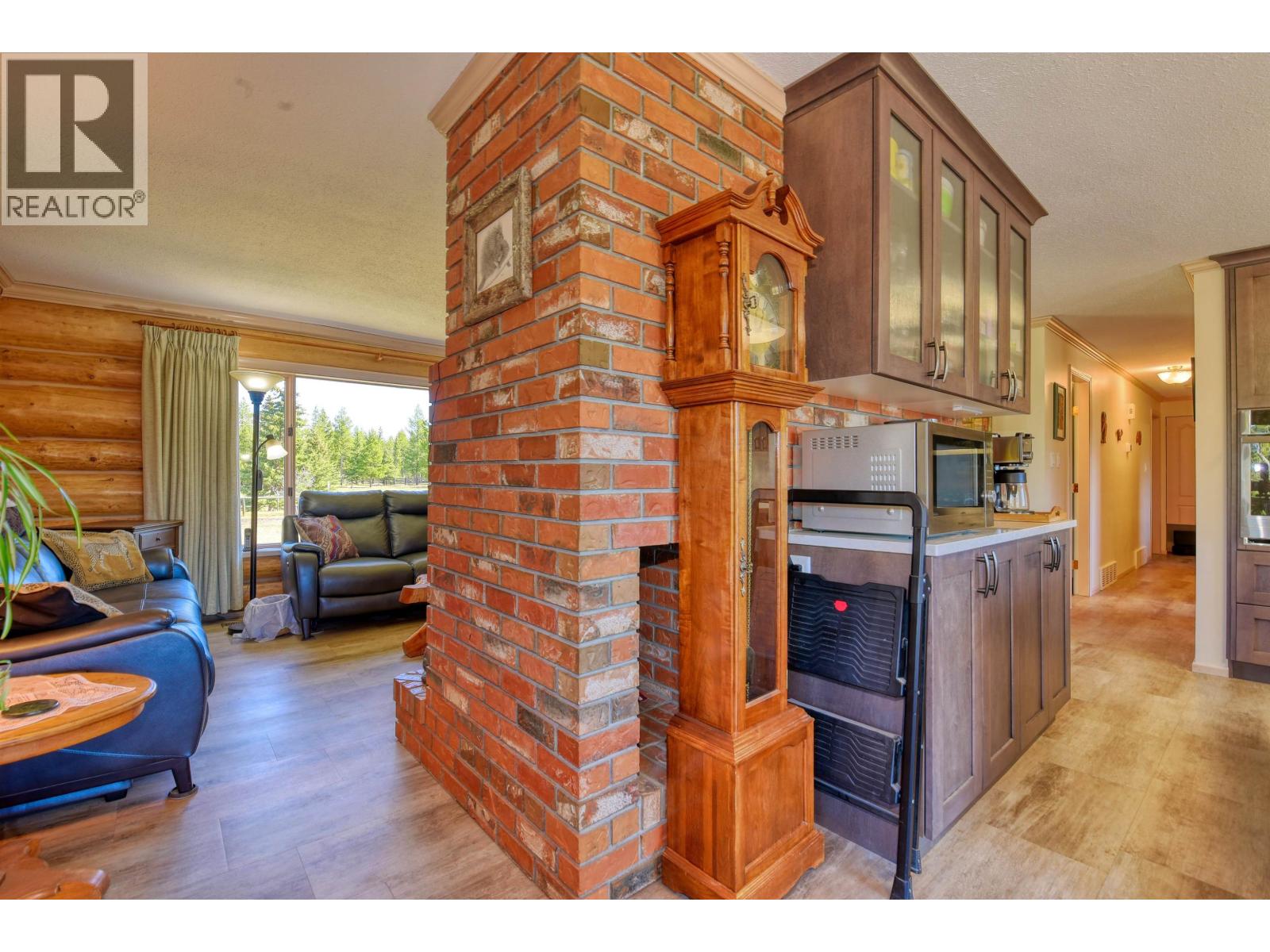 3574 Spokin Lake Road Property Photo 6