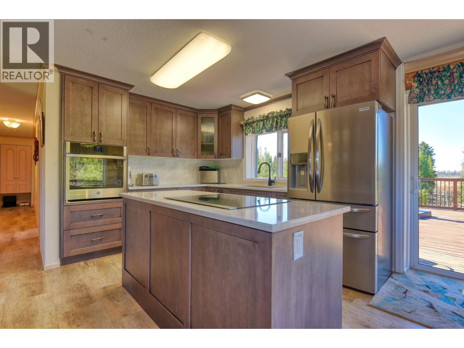 3574 Spokin Lake Road Property Photo 8